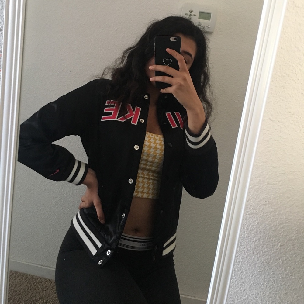 Vintage Nike bomber jacket